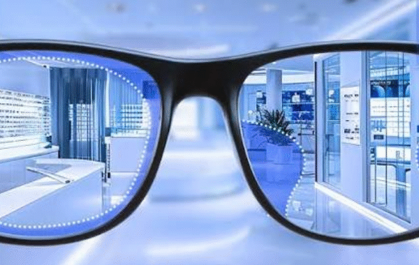 Progressive Lenses vs Traditional Options: A Guide to Multi-Lens Eyewear
