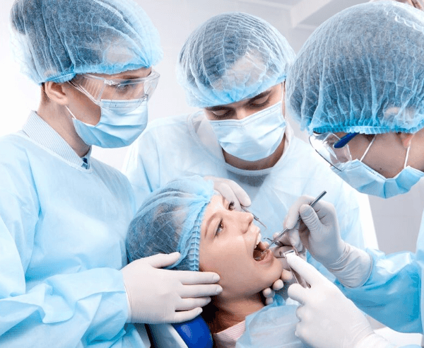 3 Common Myths About Oral Surgery And Dental Implants
